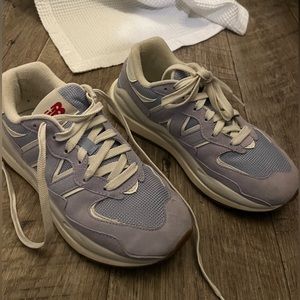 Purple new balance 5740s. Women’s size 7